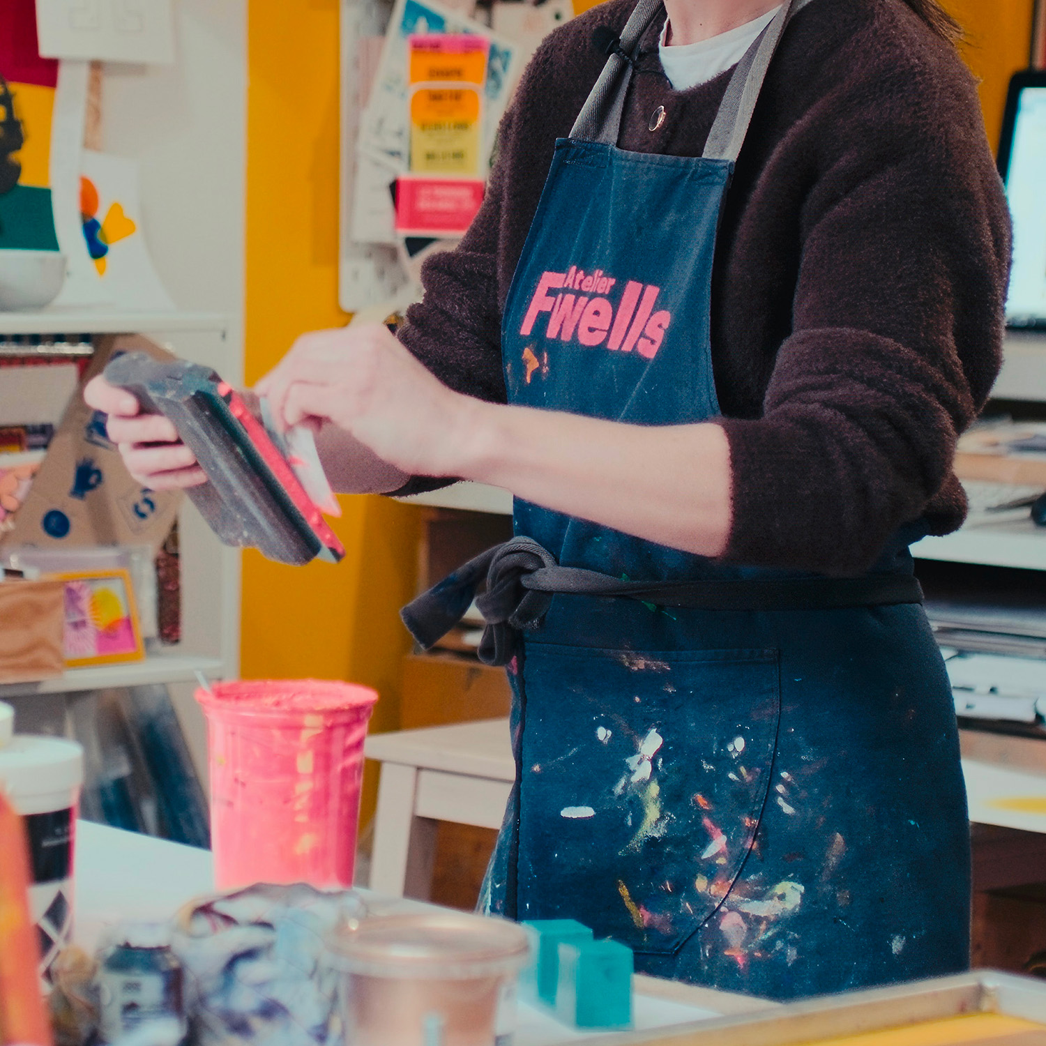 Leporello de l'Atelier Fwells - Des cailloux pour s'aimer - photographié par Ton Reunis - Sérigraphie artisanale - Travail des encres