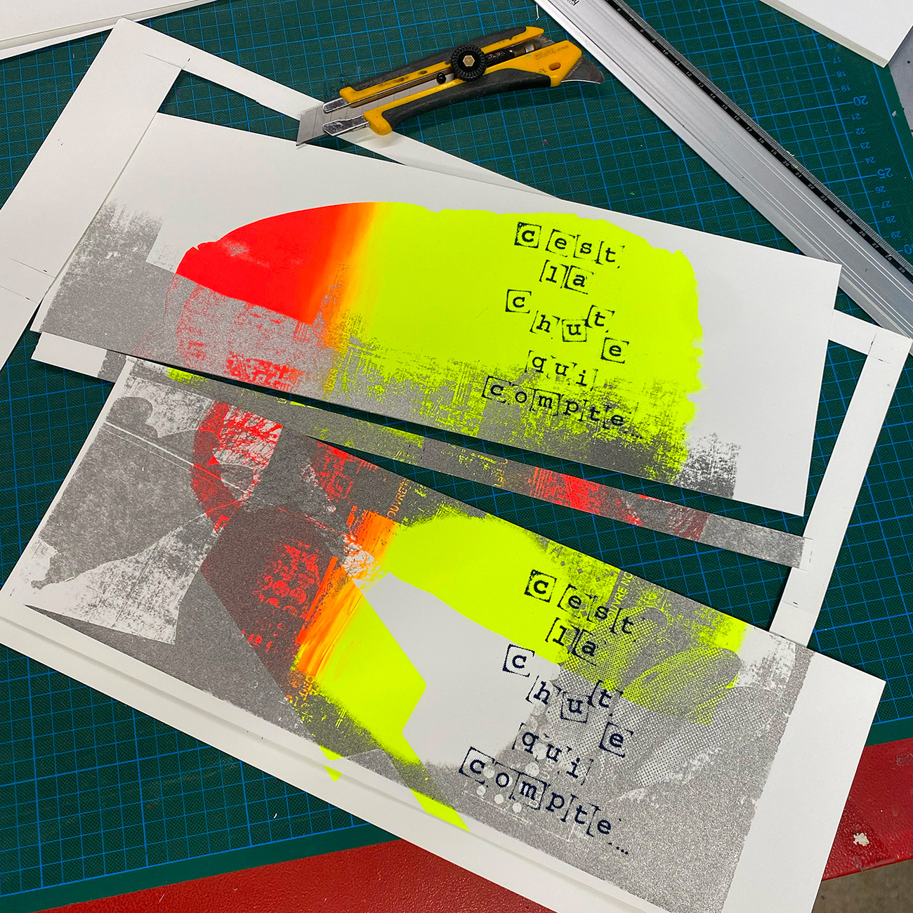 C'est la chute qui compte - carnets upcyclés de l'Atelier Fwells - Sérigraphie artisanale - Fabrication des couvertures