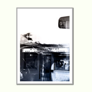 Au vrai coq - bistrot - Une sérigraphie de Romain Fwells - Atelier Fwells Paris - Mockup