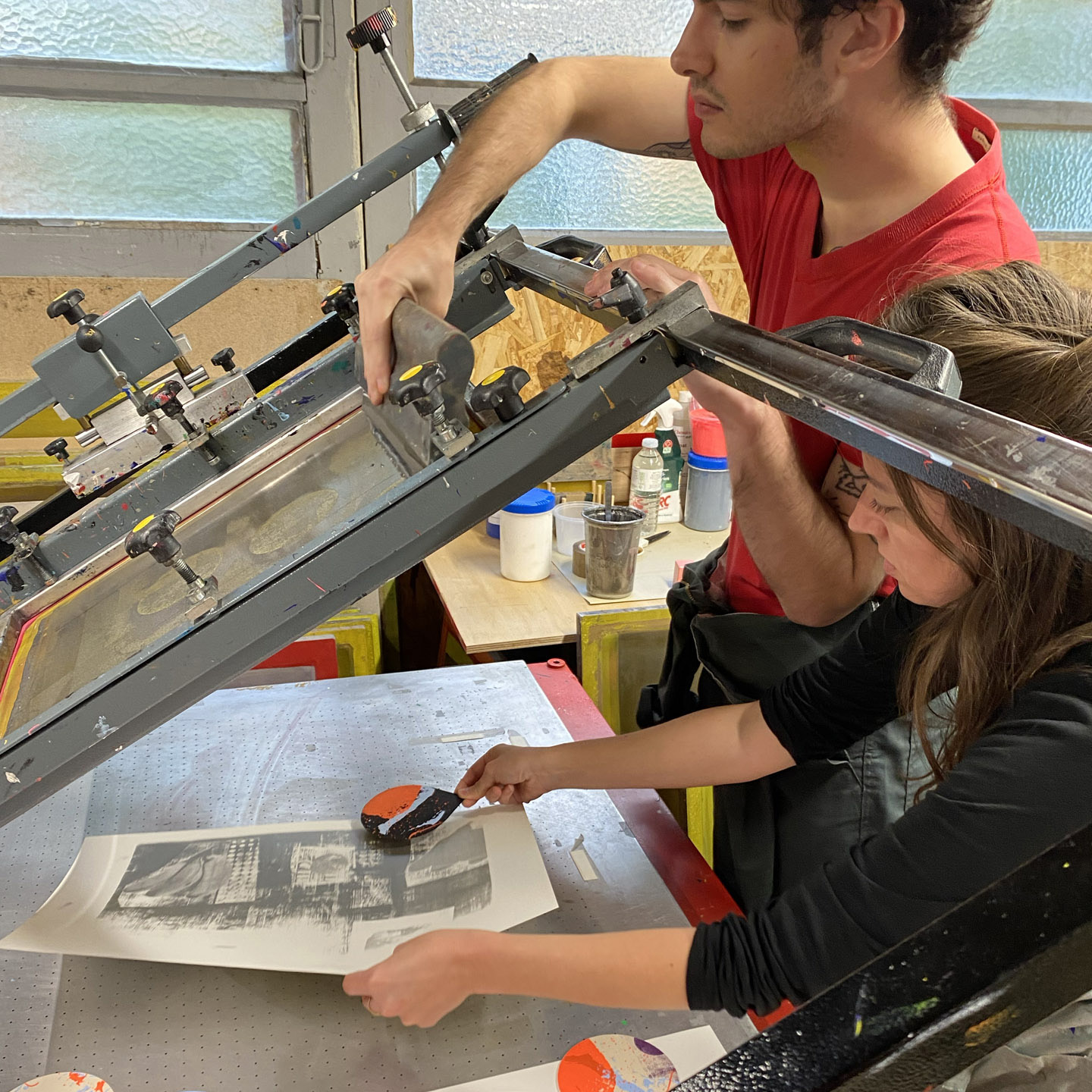 Ambiance à l'Atelier Fwells - L'entraide comme mot d'ordre