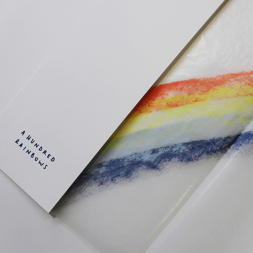 A hundred rainbows de Clara Courtaigne - Tirage en sérigraphie à L'Atelier Fwells - Effet pastel sur papier cristal